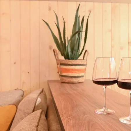 Marand Boutique شقة فندقية