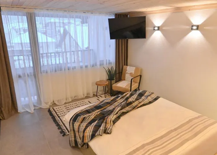 아파트호텔 Marand Boutique 반스코